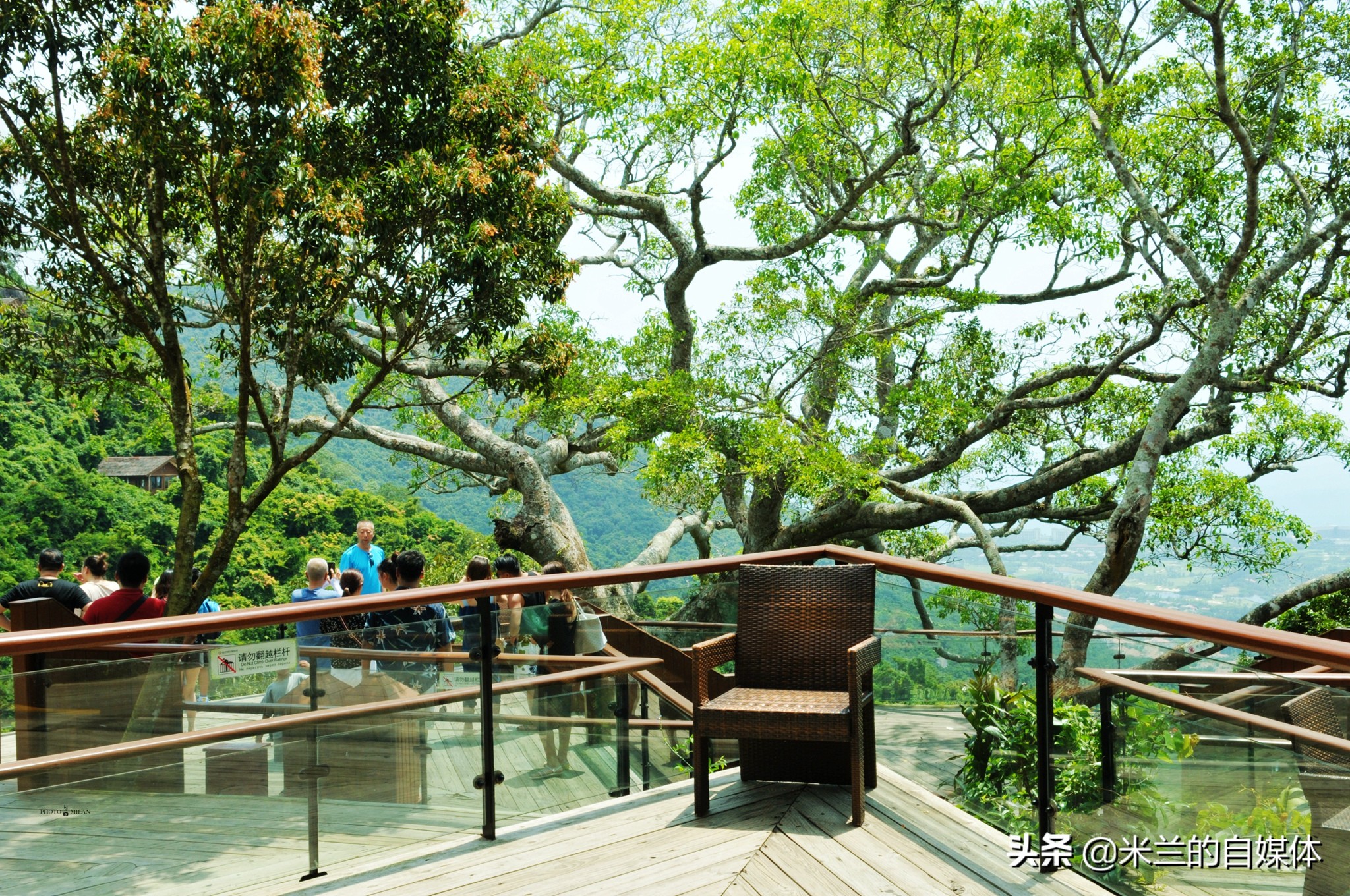 三亚旅游攻略美食推荐,三亚旅游美食攻略自由行