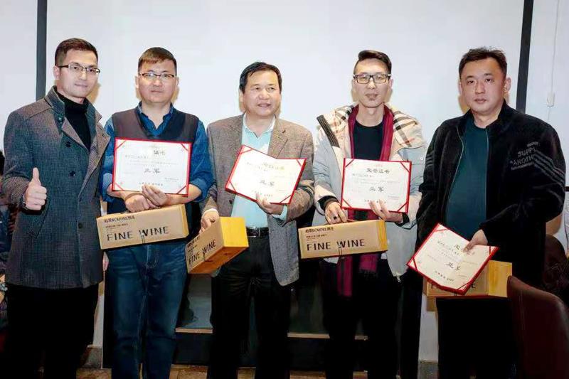 徽帮+越帮越友俱乐部第一届掼蛋联谊活动在北京成功举办