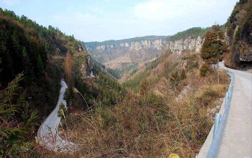山似剑水如蓝，曾经年少在建南—建南纪事（上）