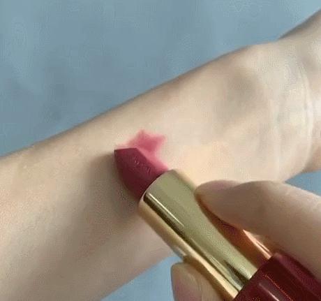 兰蔻口红膏体为什么不平整,兰蔻196口红膏体真假如何辨别