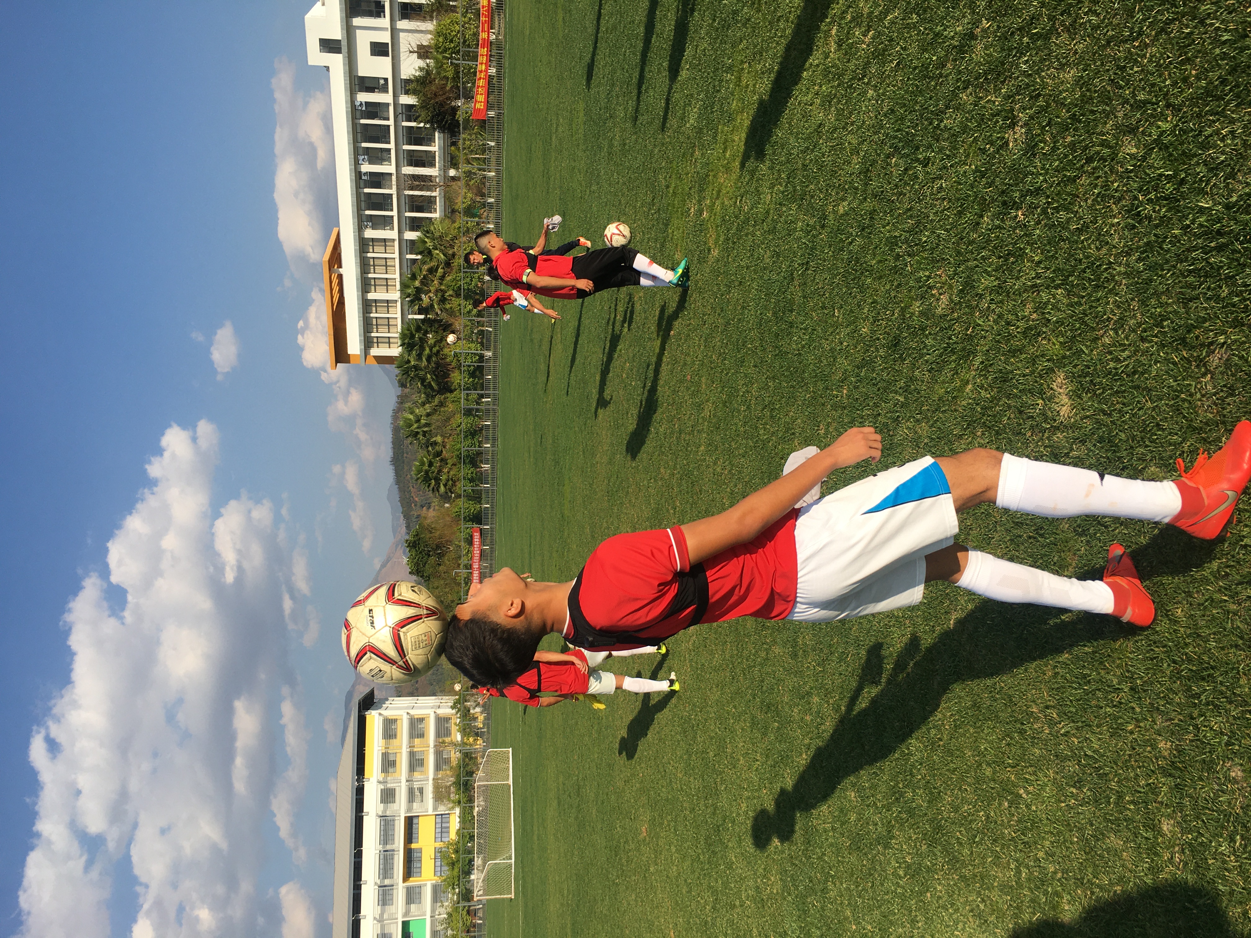 新疆足球青训现状及未来,新疆足球青训推进座谈会