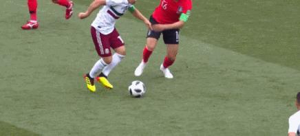 韩媒吐槽国足犯规集锦原文,韩媒吐槽足球