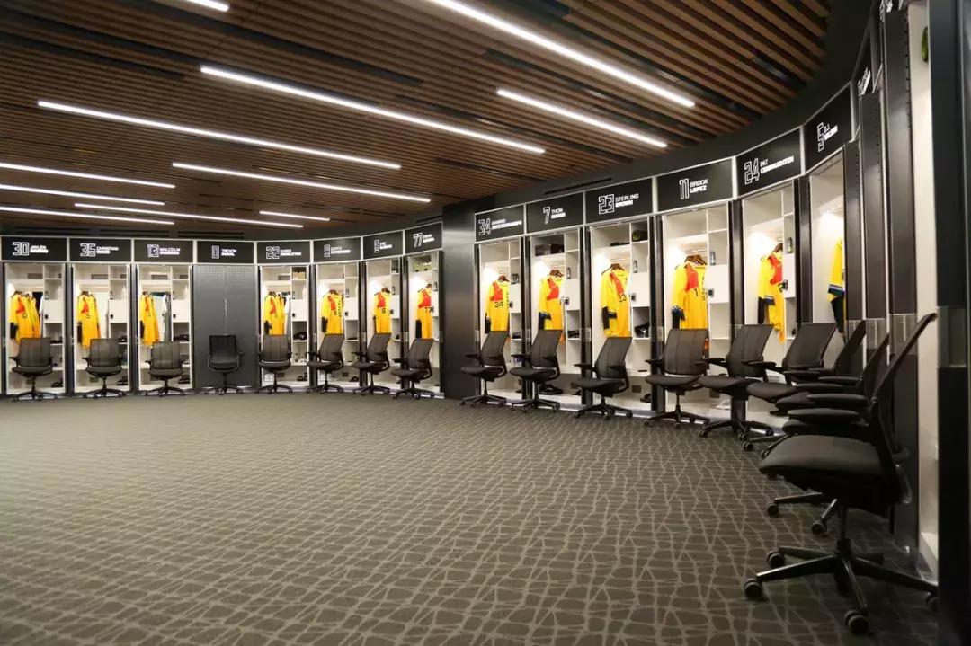 雄鹿20-21赛季球衣宣告版,雄鹿发布新赛季球衣