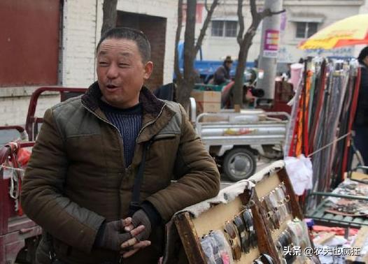 农村二十块钱一条牛皮带,街边上卖的牛皮带是真的吗