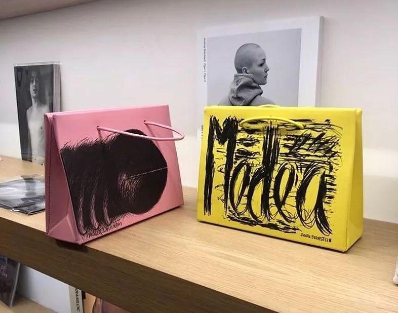 小众包包女2022新款百搭粉色,最近入手的小众包包