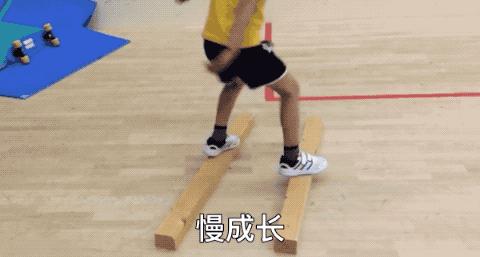 让孩子动起来的33个室内运动,3岁小孩室内运动