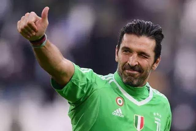 fifa足球世界守门员推荐性价比高,fifa足球世界新引擎2019