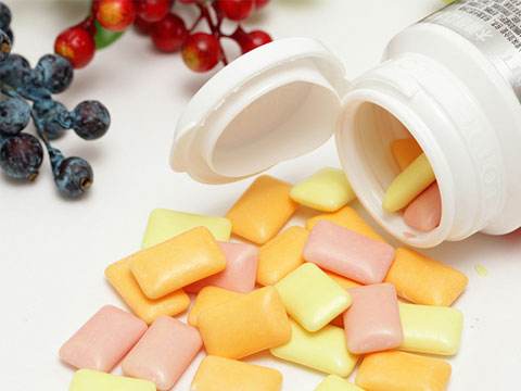 泰迪吃普通食物可以吗,泰迪不能吃的20种食物有哪些