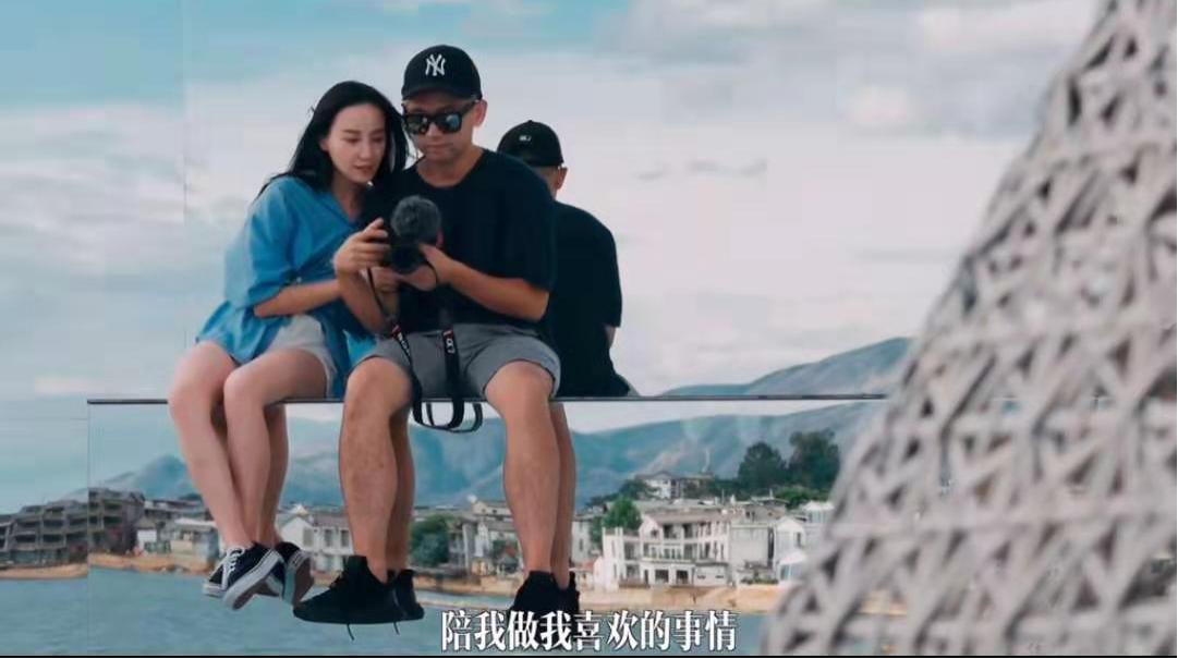 爱你就像爱生命合集混剪,现在的人都在抖音秀恩爱