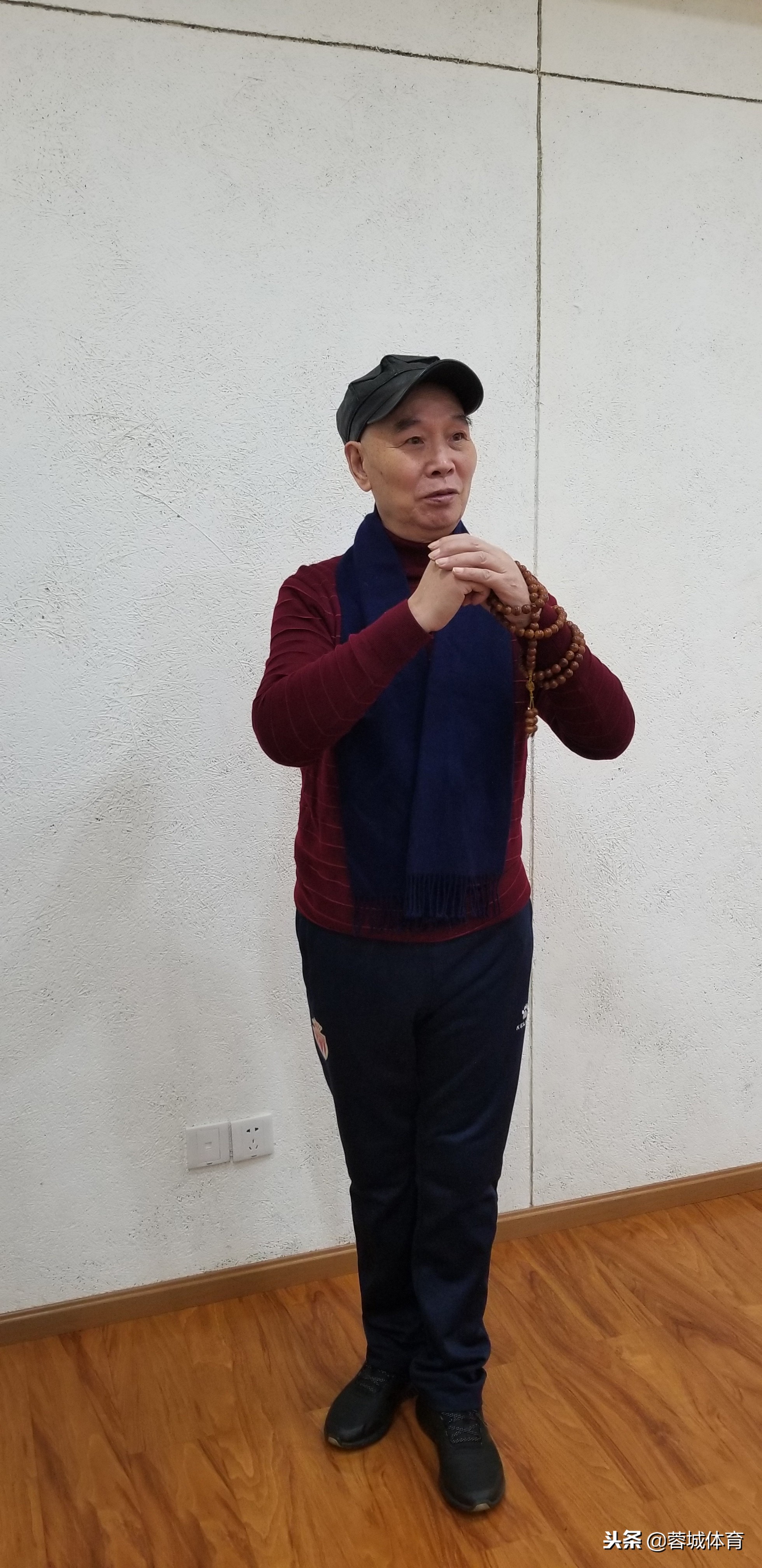 贝尼玛勒斯哦，搞足球不忘老本行，李伯清最新散打评书来了哦