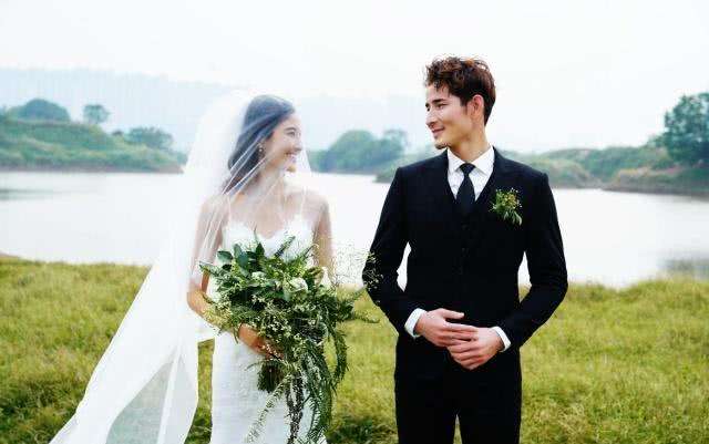 深爱的人分手怎么走出来,深爱的两个人怎么可能会走散