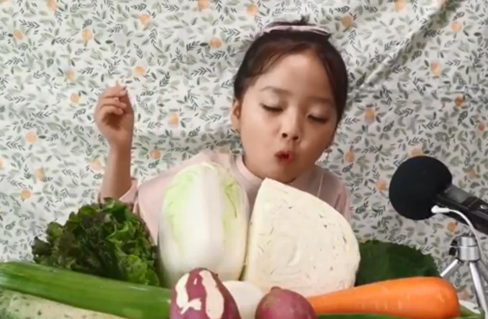 为了流量不择手段的小孩,为了蹭流量的家长把孩子当工具