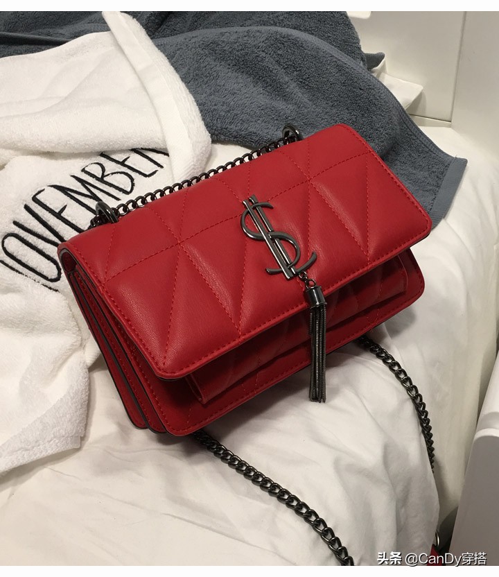 穿新衣迎新春,穿新衣拜大年