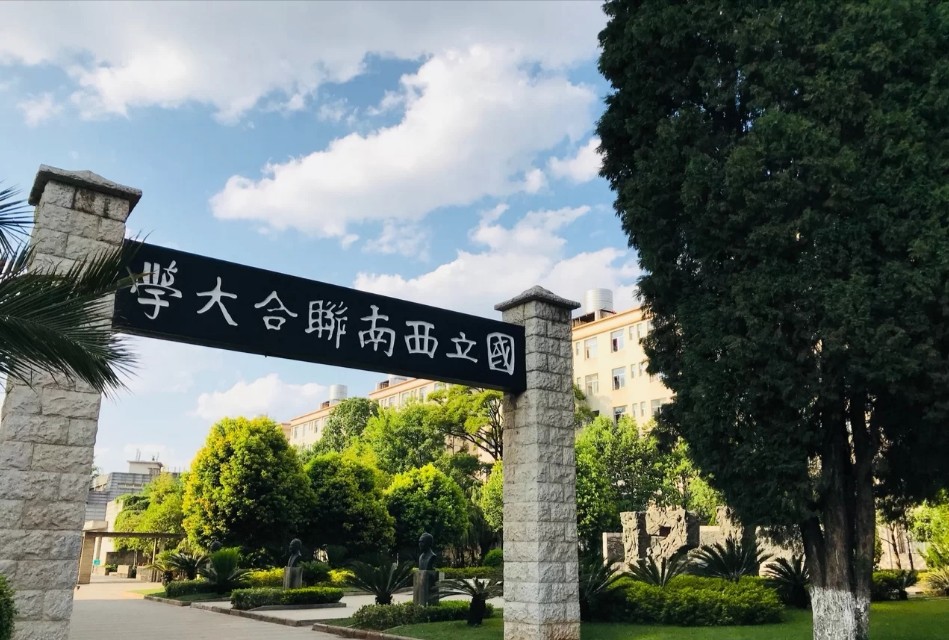 昆明旅游攻略必去景点有哪些地方,昆明旅游有哪些好地方和景点推荐