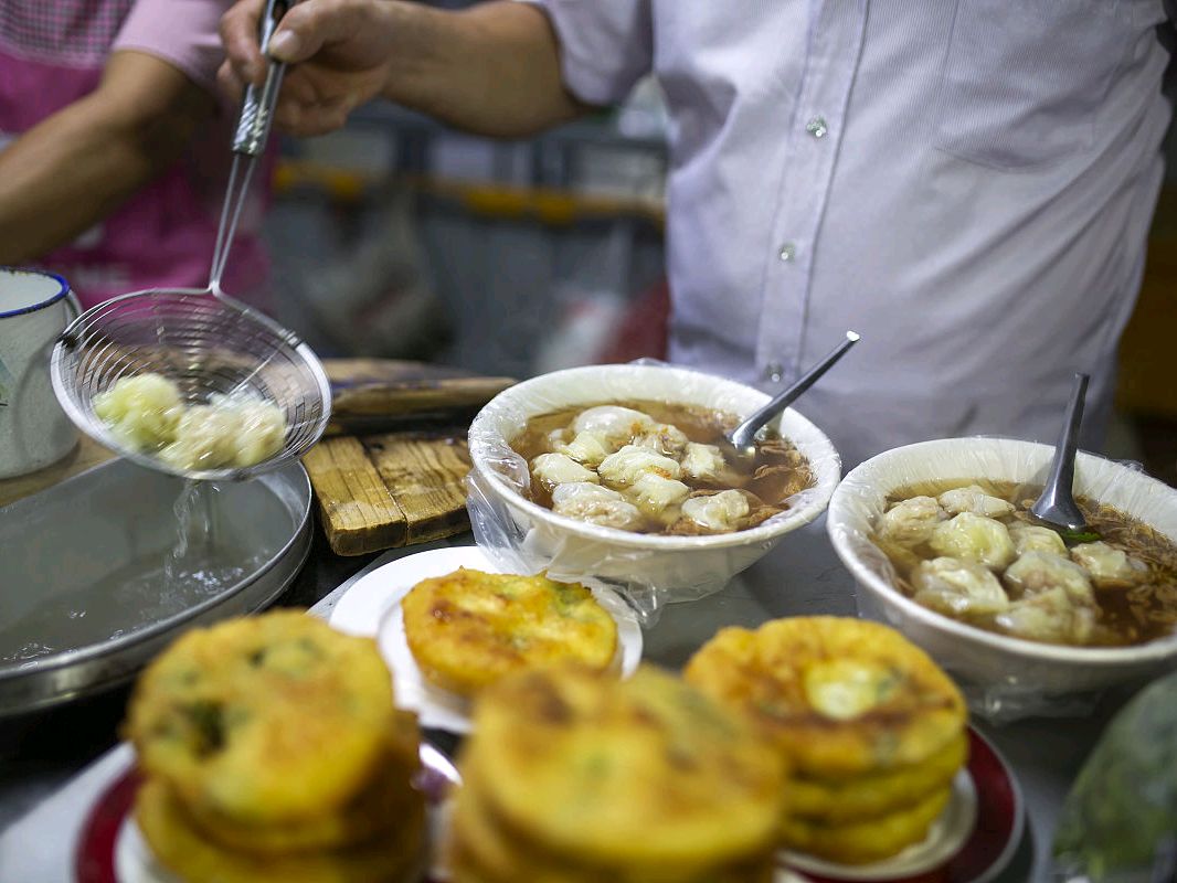 开馄饨饺子店挣钱吗,怎么样开馄饨饺子店