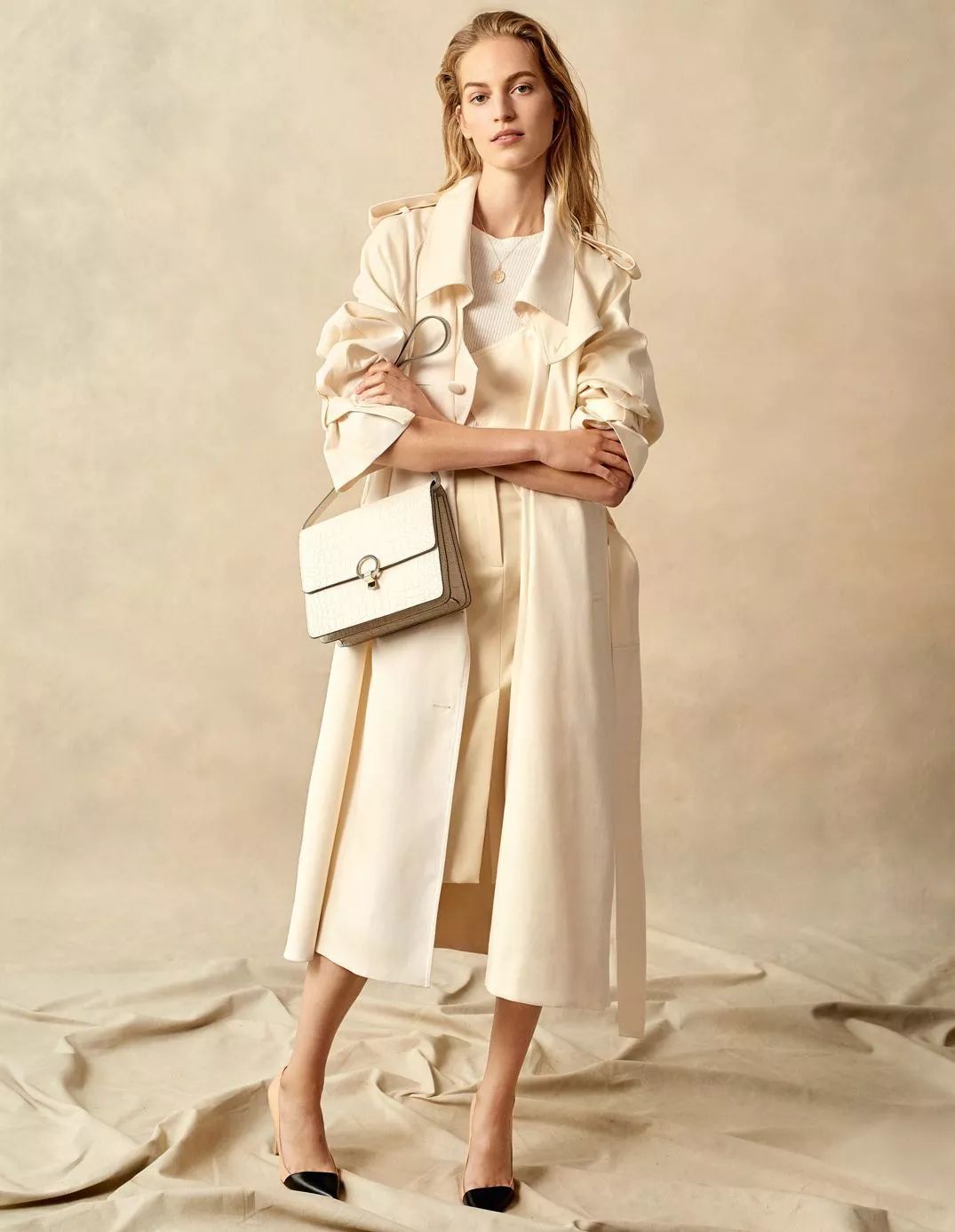 秋风起，不待人！你的风衣，选对了吗？