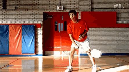 羽毛球初学者步伐练习详解,业余羽毛球基本步法视频