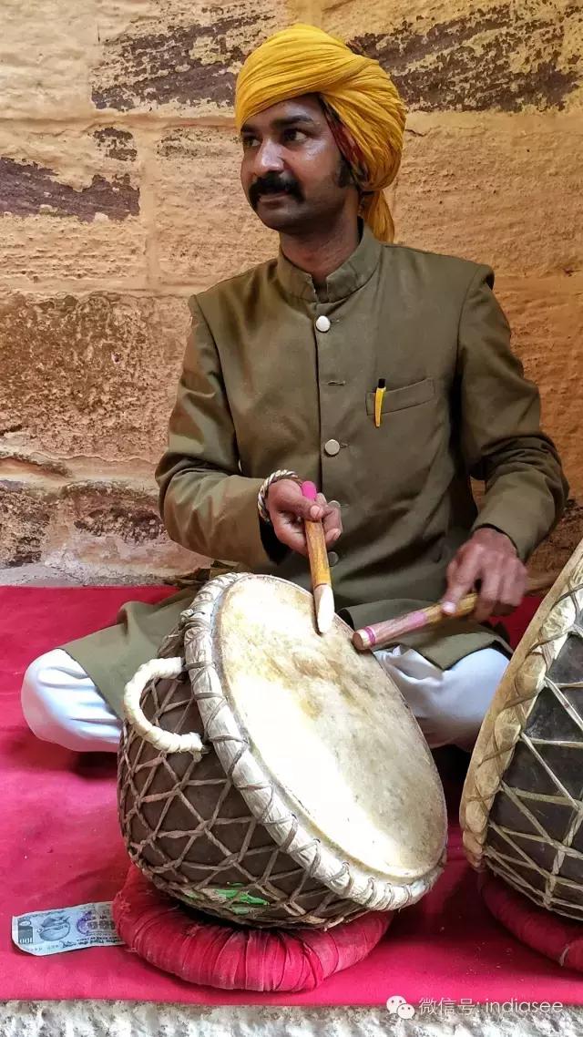 留着山羊胡子的回族人,留着山羊胡子