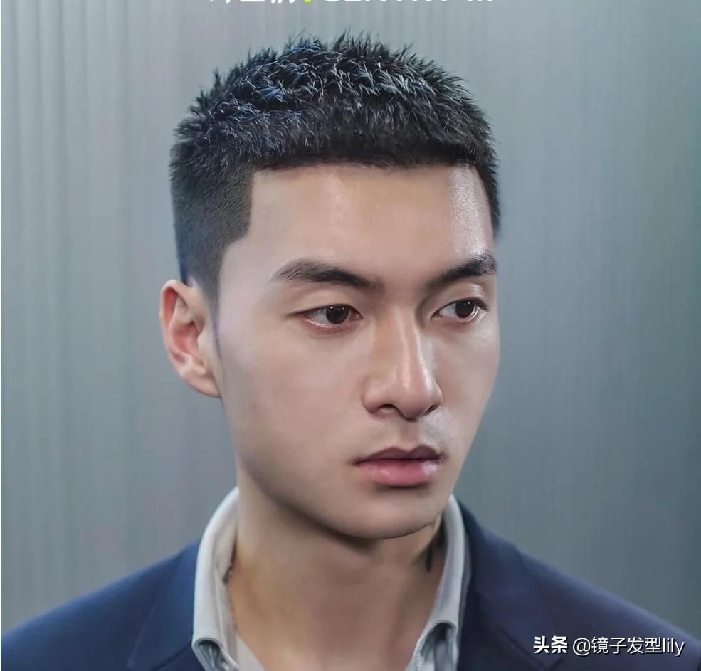 2021极具人气的8种男士发型,男士发型2021流行发型推荐