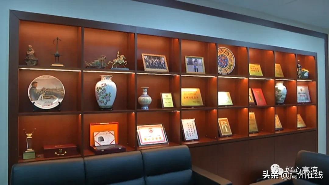 高州这位老板外出创业成功后不忘家乡，多次引领港商返乡考察投资