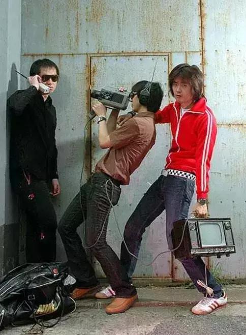 黑胶图书馆｜衣不如新，人不如旧，新裤子除外