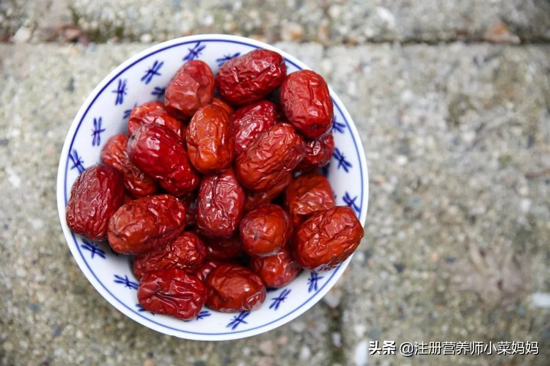 小红书热门化妆品推荐,小红书推荐美白护肤品