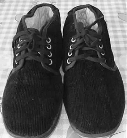 小时候家里没有暖气,小时候没暖气