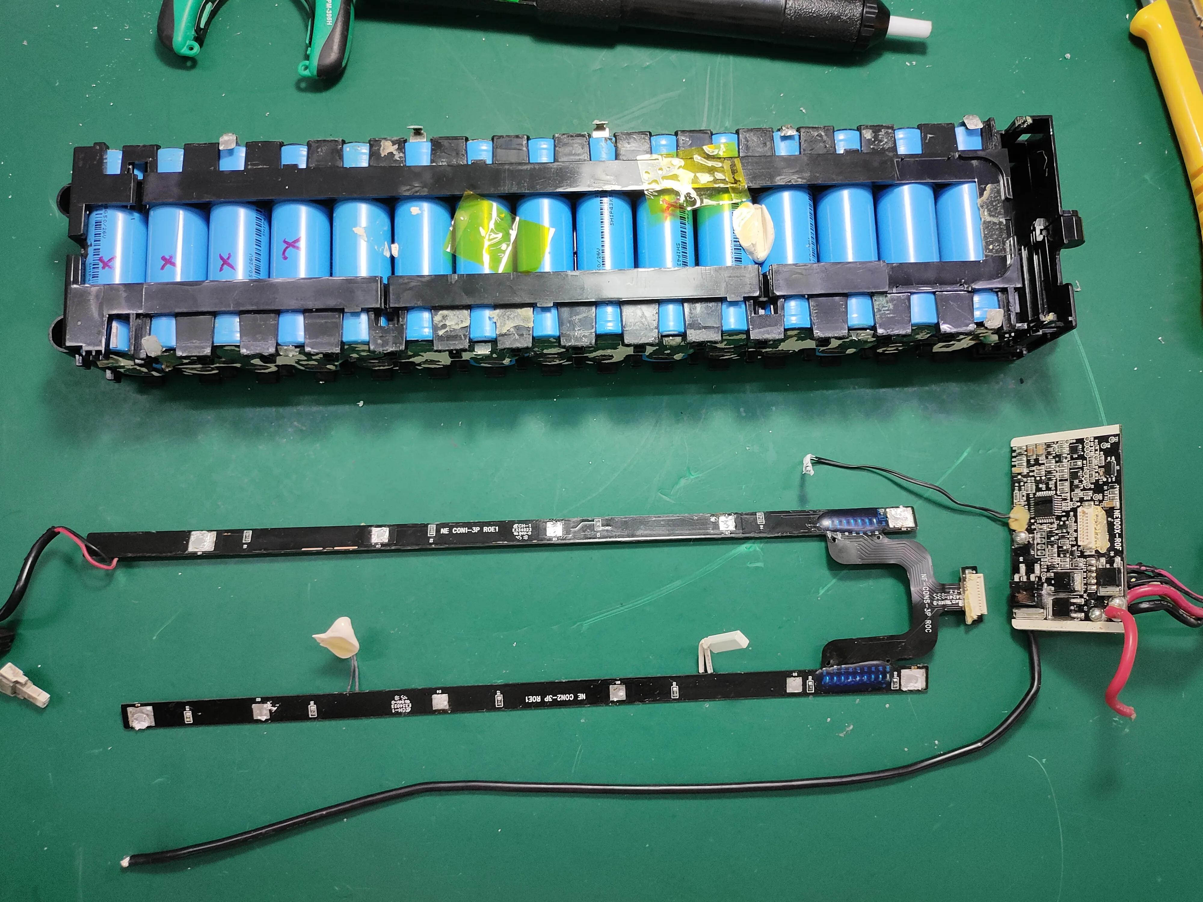 小米滑板车电池多少钱,小米滑板车pro电池拆解