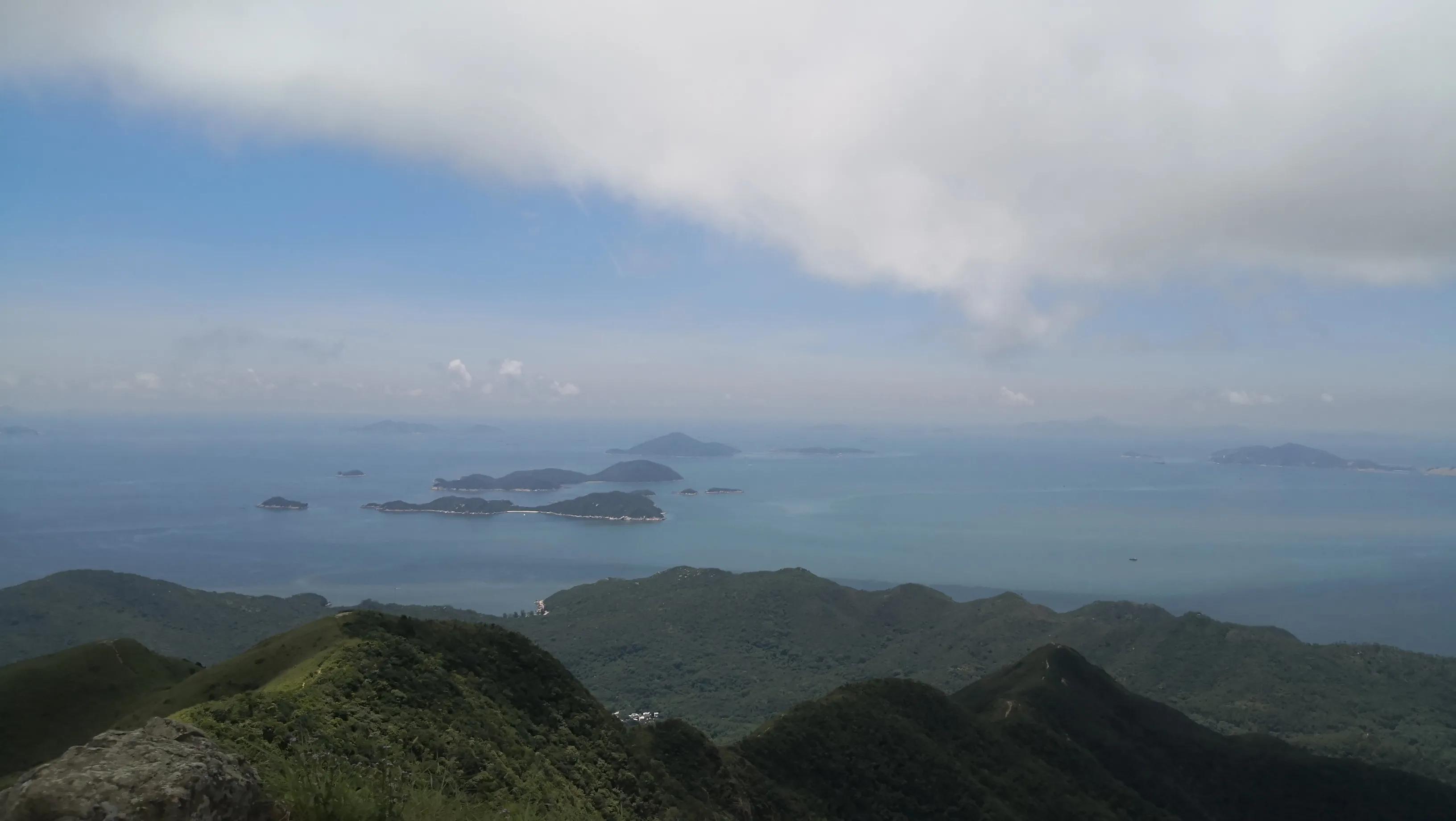 香港凤凰山狗牙岭难度大不大,香港凤凰山最难爬的山