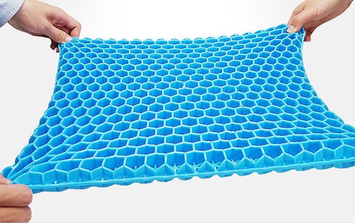 开车长期久坐腰疼最好的缓解方法,长期开车怎样缓解腰疼