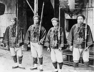 李鸿章一口气买325门大炮,李鸿章买军舰完整版