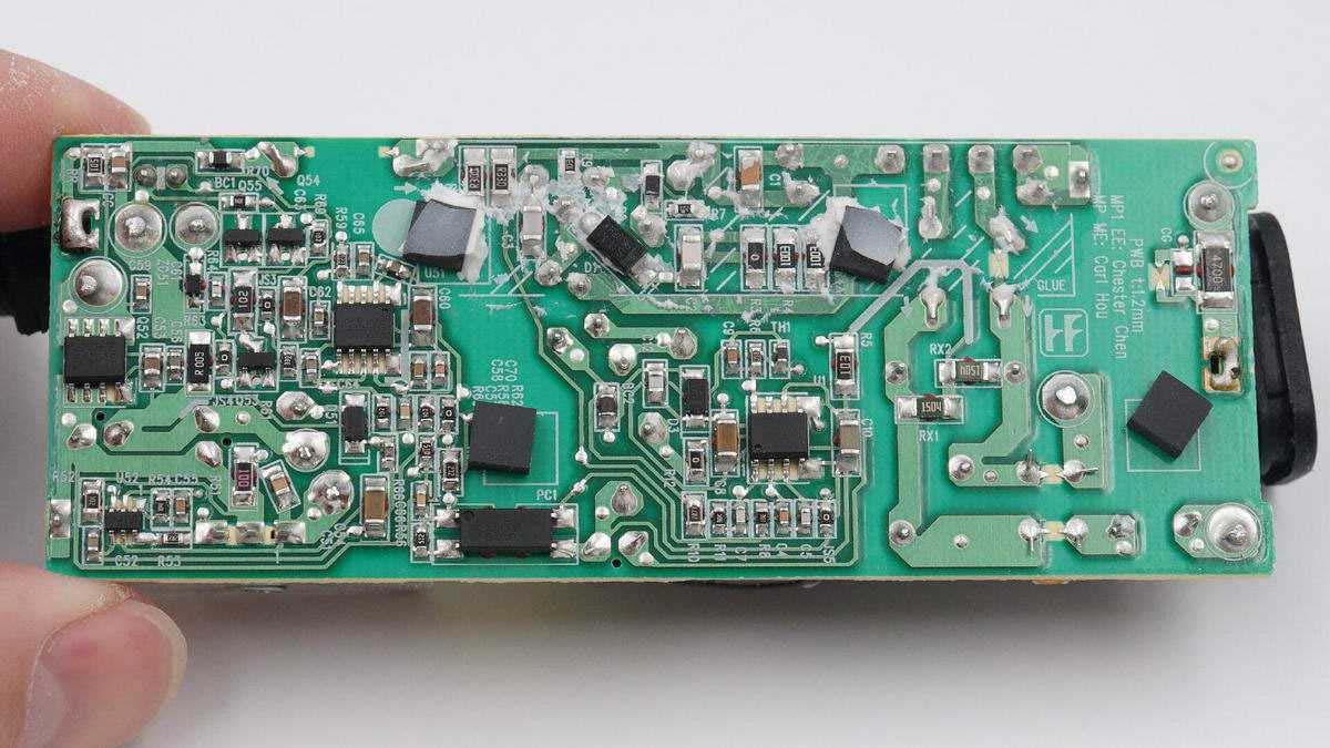 拆解65w氮化镓充电器,拆pdd65w充电器