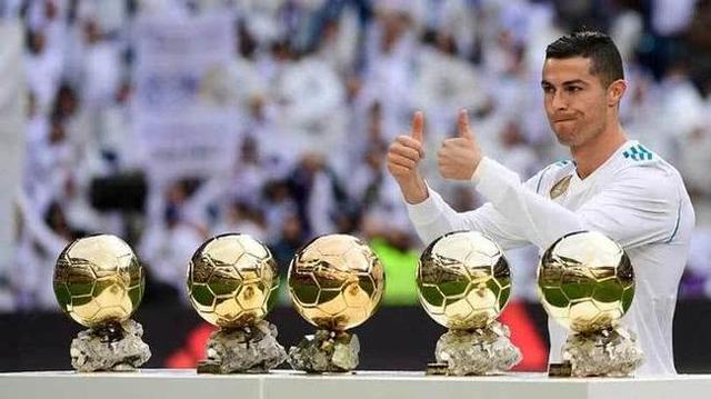 西甲彻底进入后梅罗时代,梅罗国家德比帽子戏法