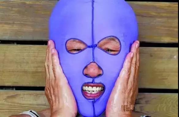 外国人的时尚之路 (外国人那些匪夷所思的时尚)