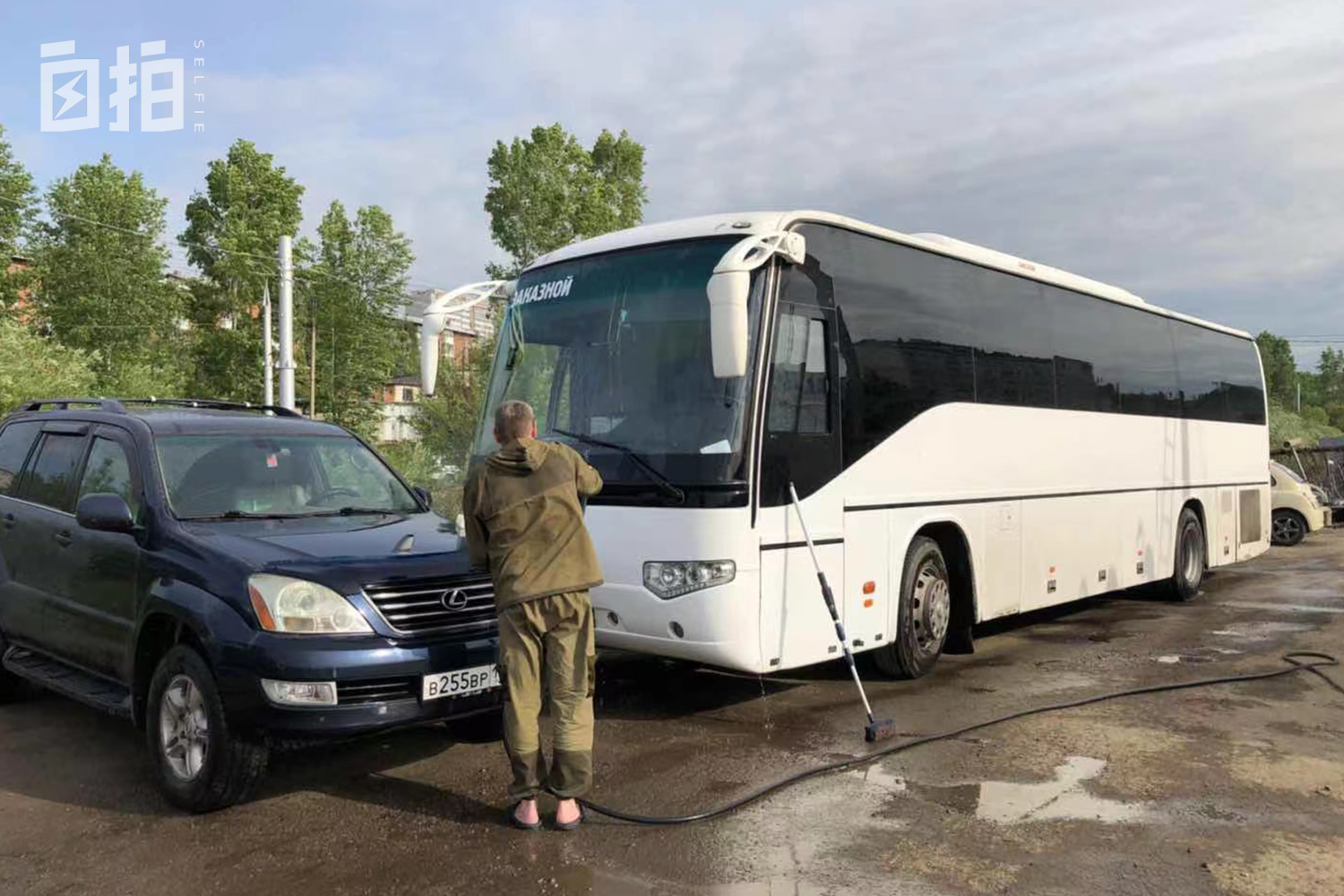 我，出国打工十几年，因疫情无法回国，意外娶了一位俄罗斯姑娘