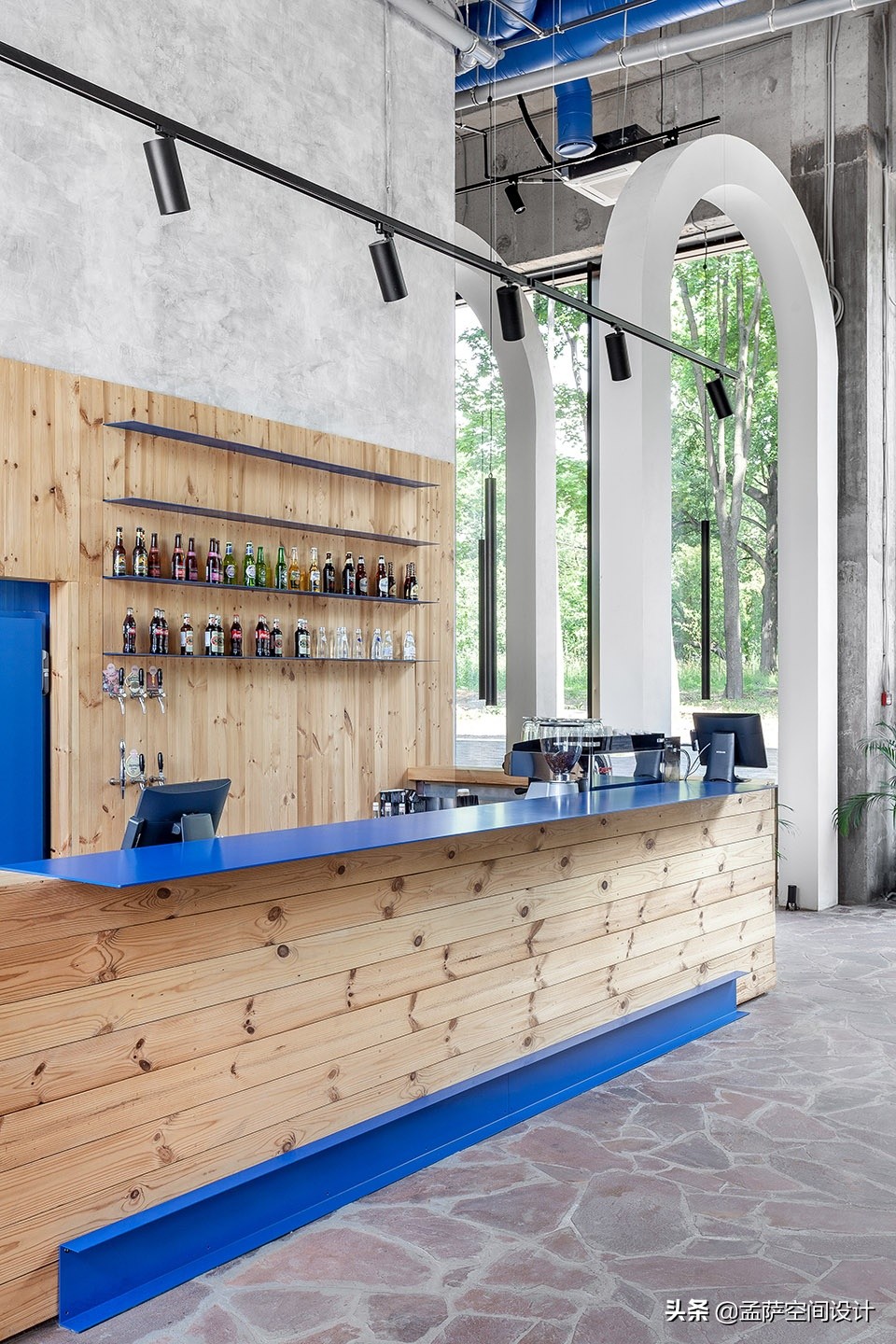 鑾柉绉戦鍘呯殑鐗硅壊,fanfood椁愬巺