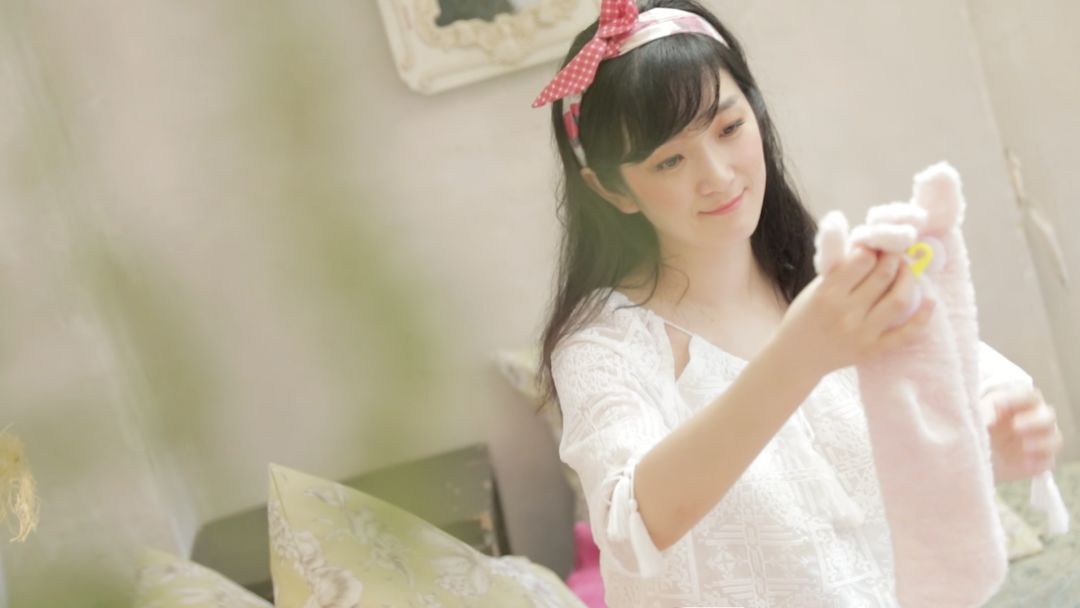 袜子可以这么潮！她把一门小生意做到天猫第一，教授博士都来取经