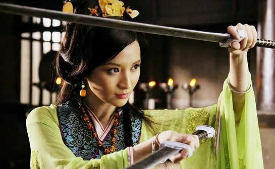 蓝盈莹张含韵张雨绮,张含韵蓝盈莹同框