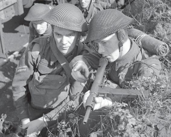 英国司登冲锋枪有多粗糙,不同年代的司登冲锋枪