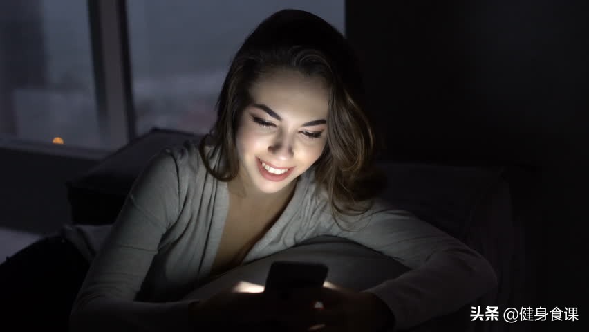 一进大学就变胖了怎么办,大学变胖了怎么减肥