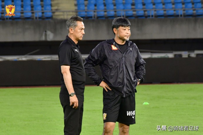 四川九牛官宣第13位球员加盟,四川九牛内外援最新足球消息