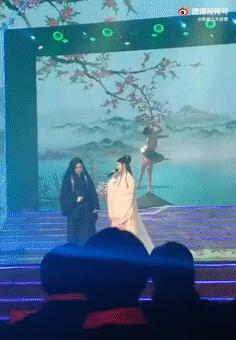 开心一刻｜所谓财富自由：花光财富，让它重获自由