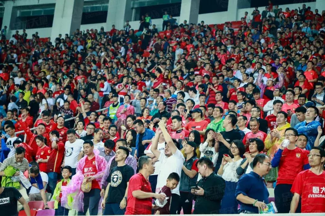 塔利斯卡对恒大比赛视频,恒大鲁能塔利斯卡