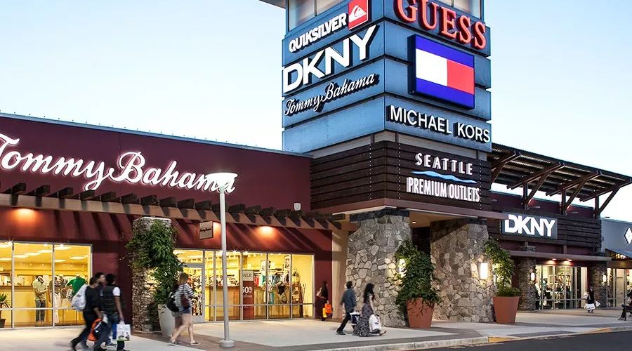 在美国奥特莱斯受骗的经历：一副半价耳机带来的教训