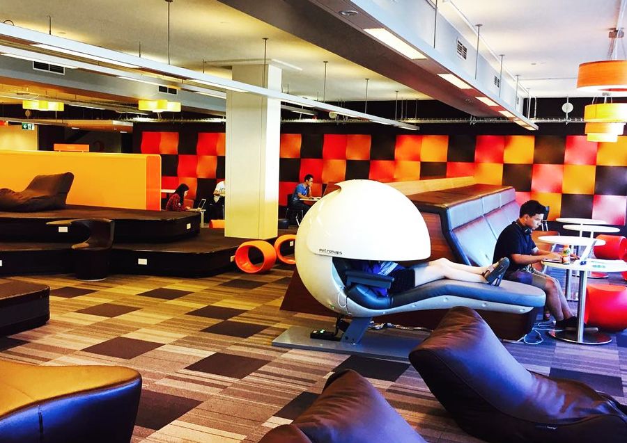 亿万富翁墨尔本大学,新南威尔士大学百万富豪的摇篮