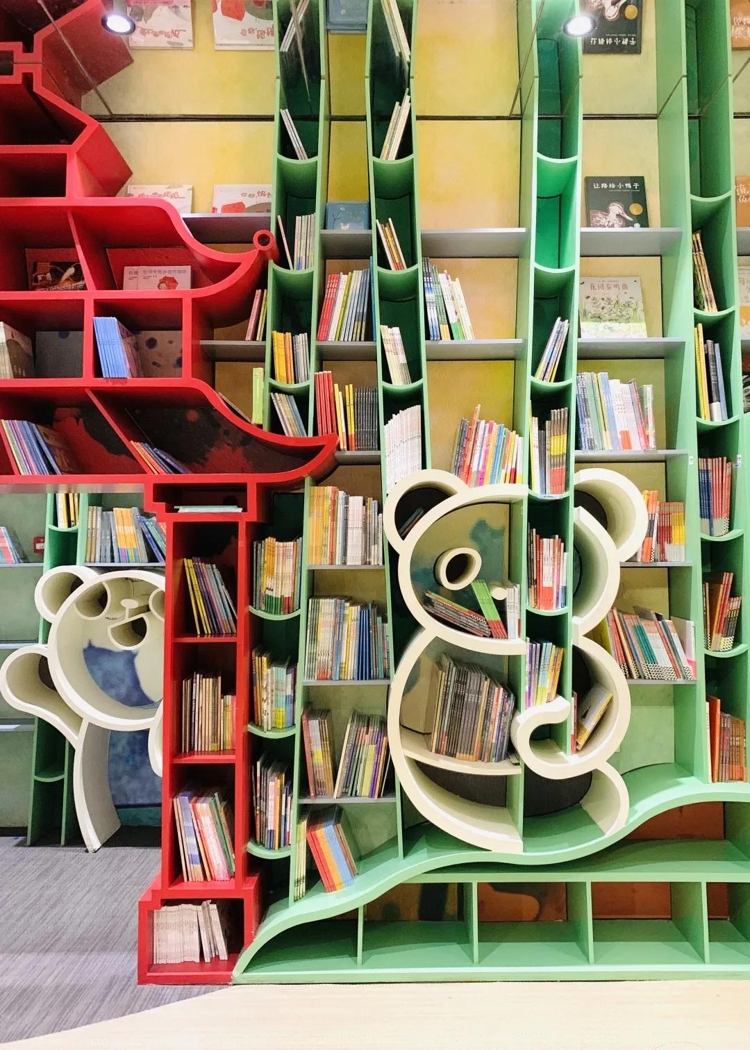 用阅读触摸成都｜在成都不能错过的10家书店（下）