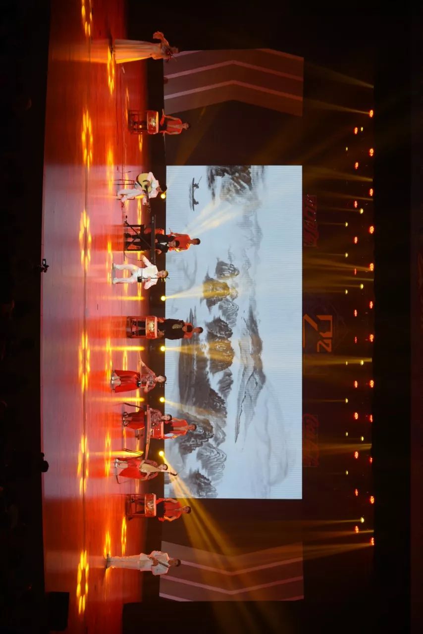 峰岚照片,峰岚的日常生活