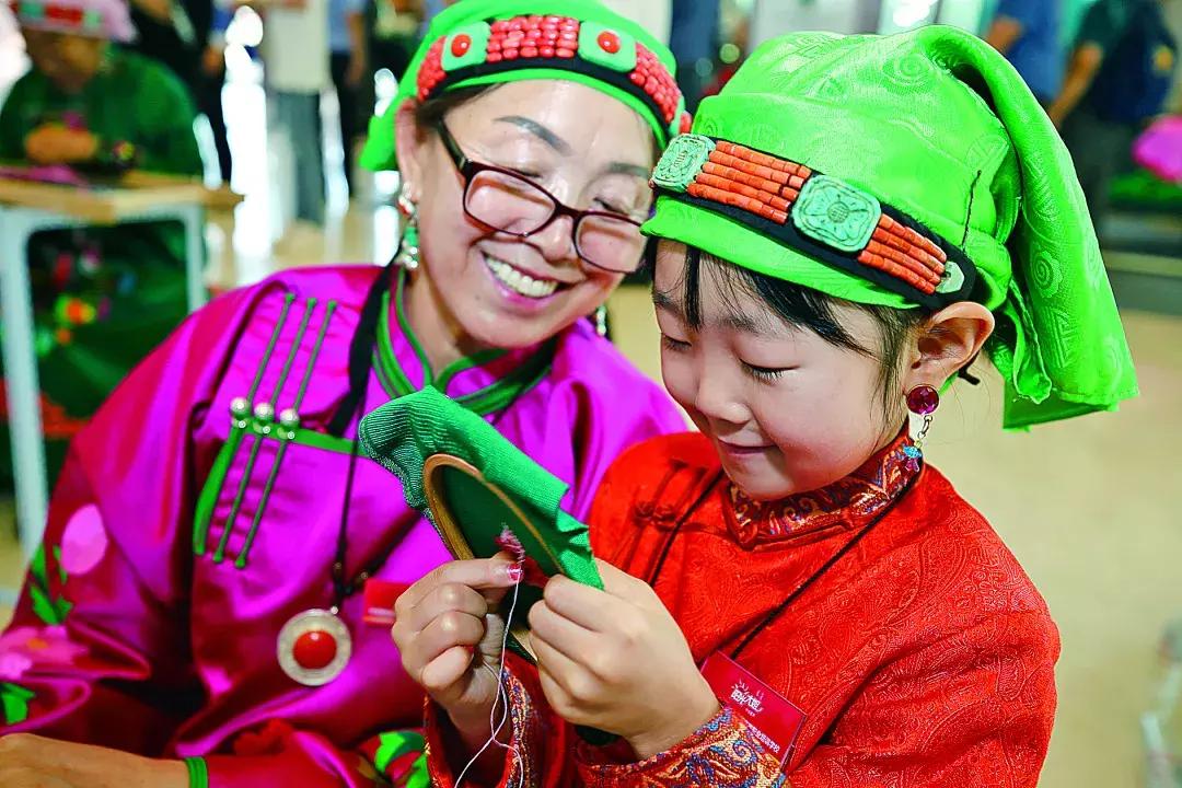 兴安盟的红色文化,文博灯光艺术节