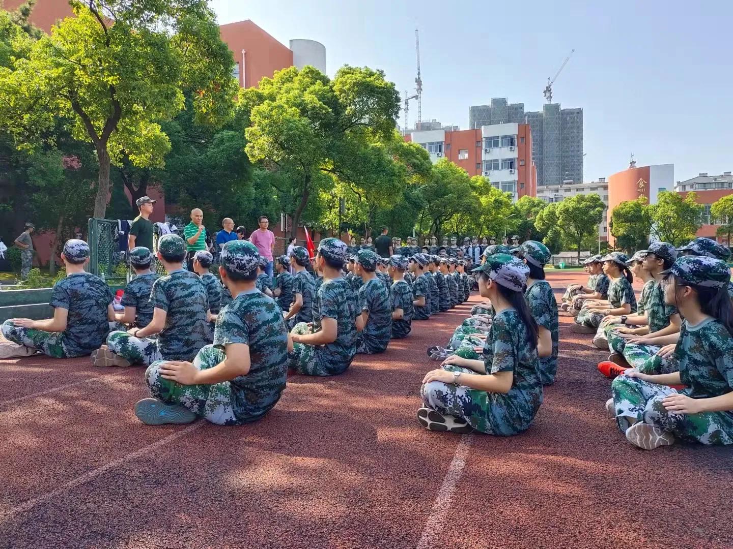 军训分列式日记,红五连战士的感悟