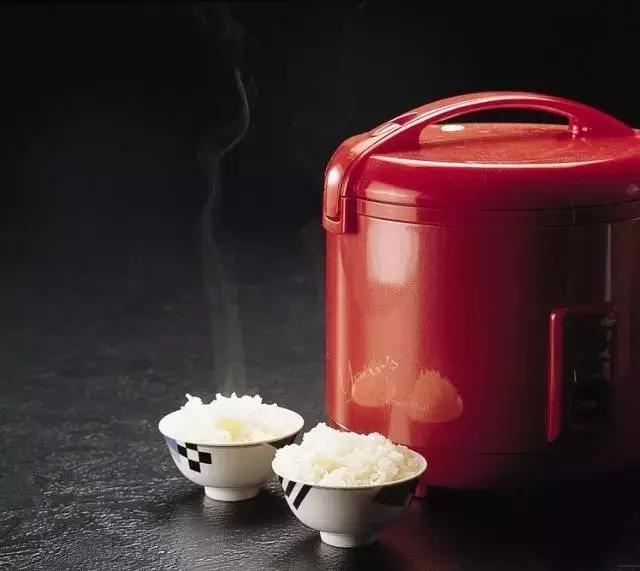 饭没煮熟夹生饭怎么补救,米饭没熟怎么挽救